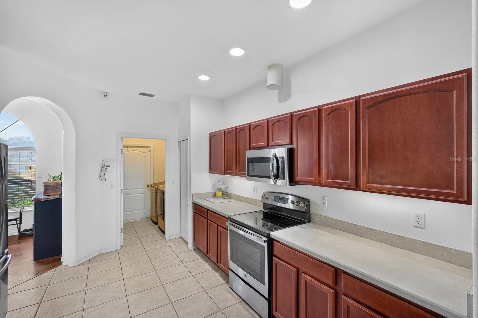 25 Kathryn Pl Property Photo 15