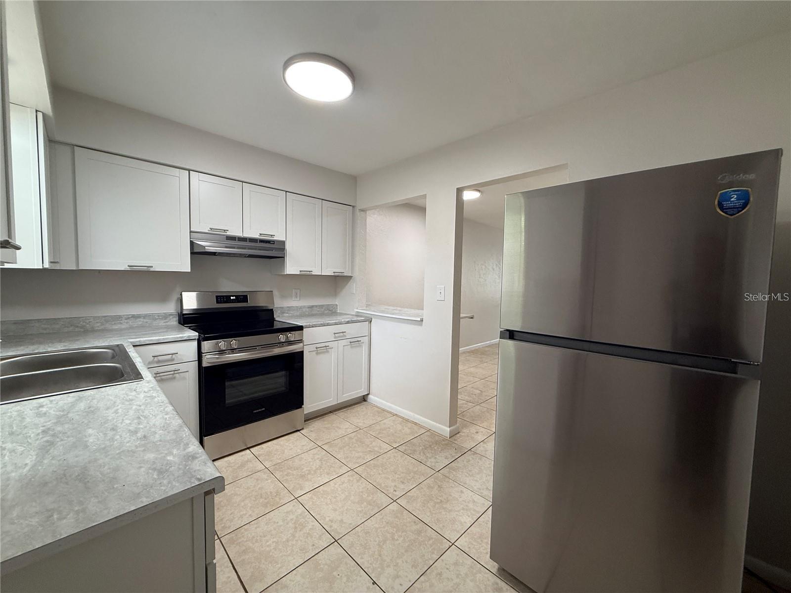 6030 Sw 12th Pl #2 Property Photo 3