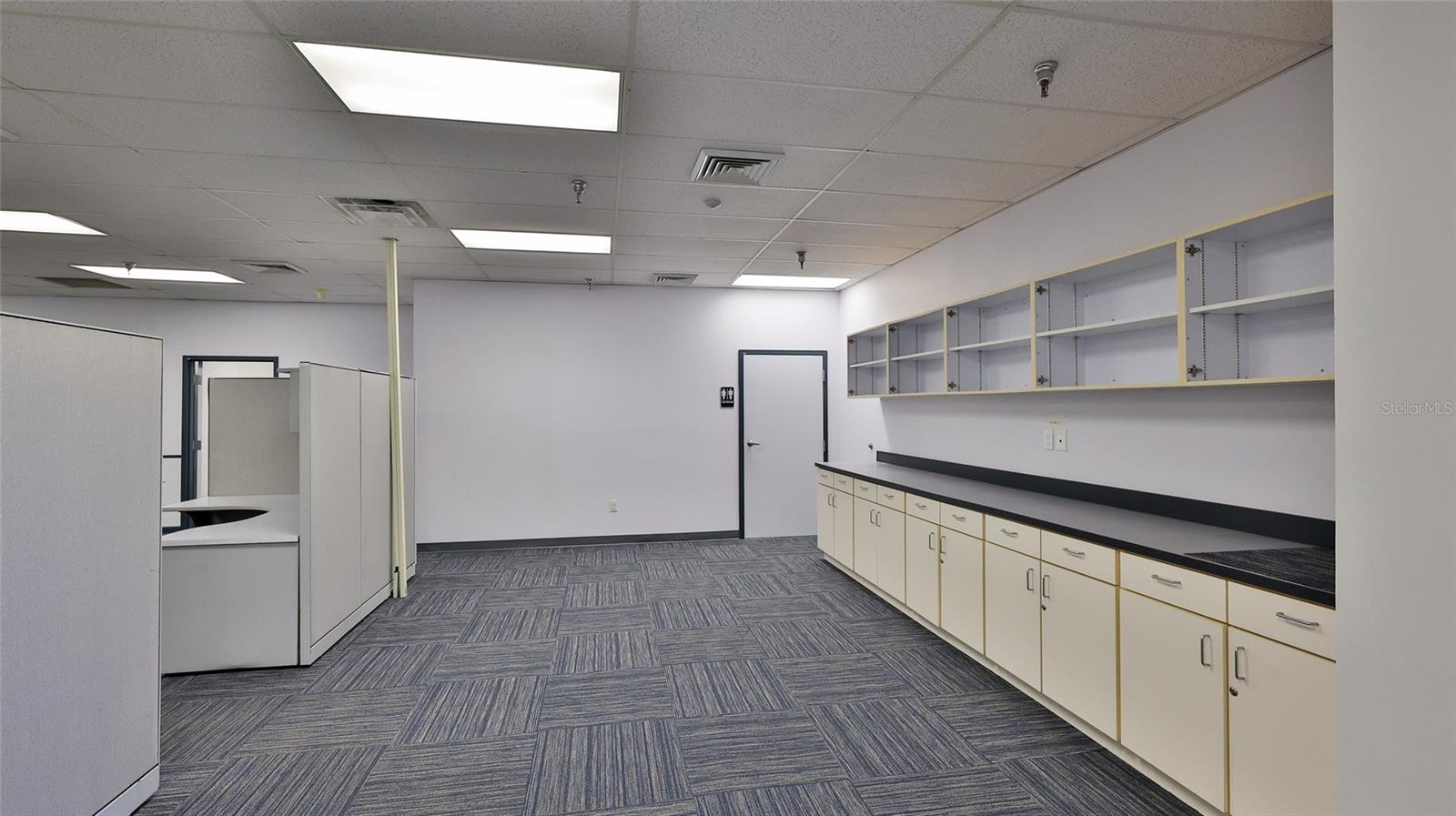 2 Commerce Blvd Property Photo 25