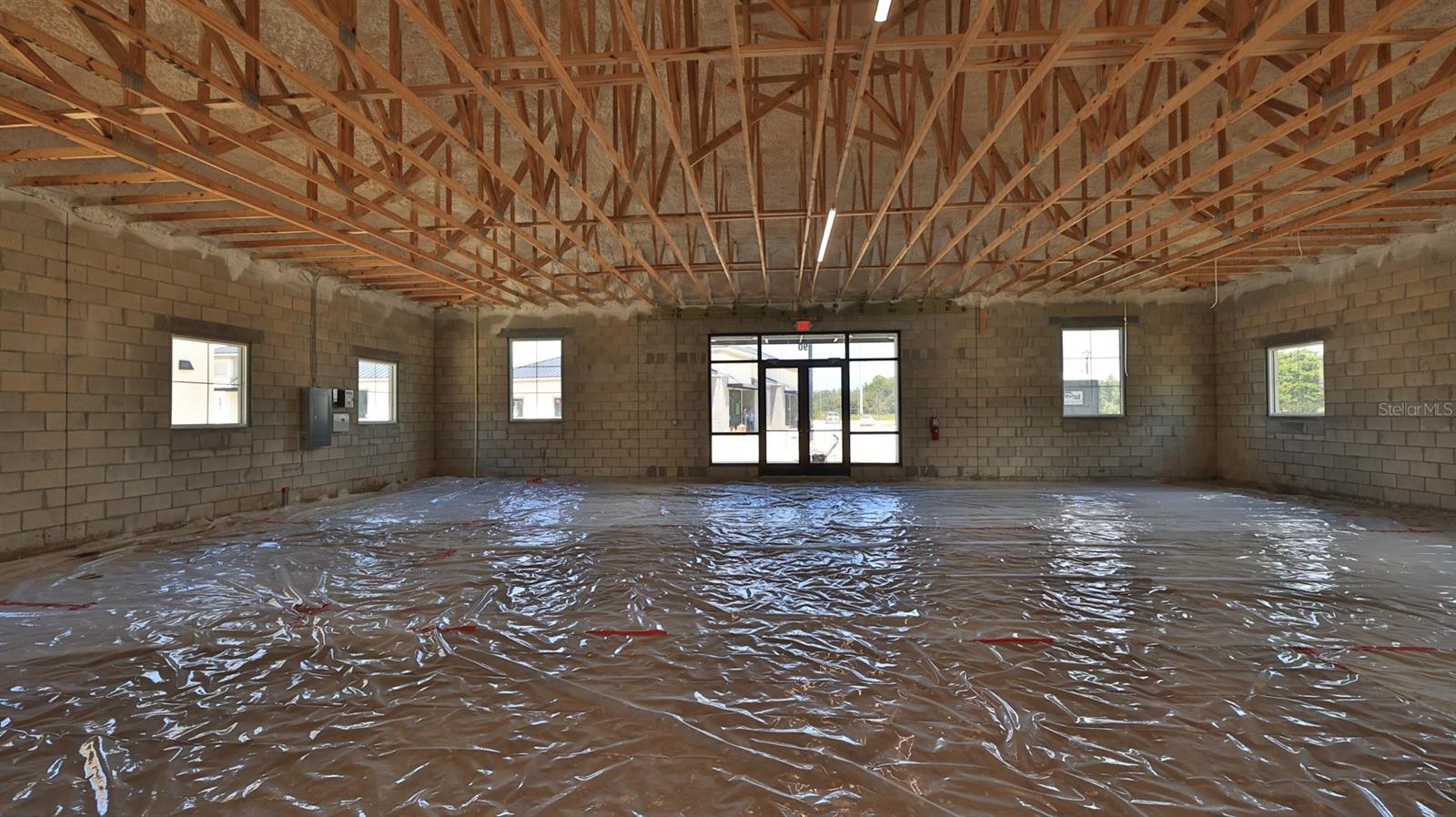 90 Exchange Loop Property Photo 12