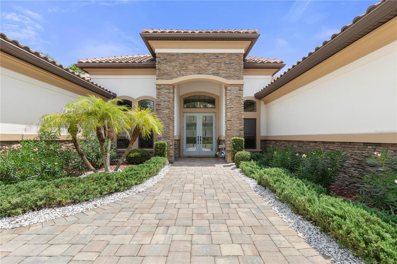 21 Flagship Dr Property Photo 9
