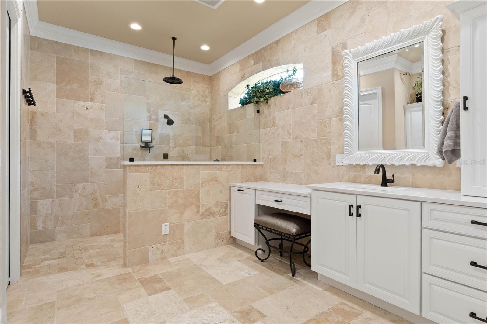 21 Flagship Dr Property Photo 40
