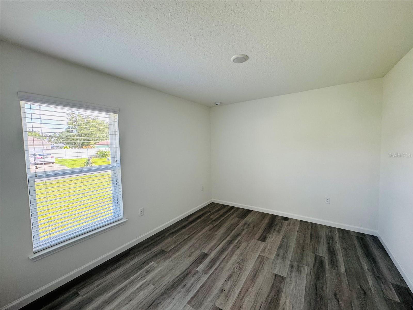 72 Lancelot Dr Property Photo 7