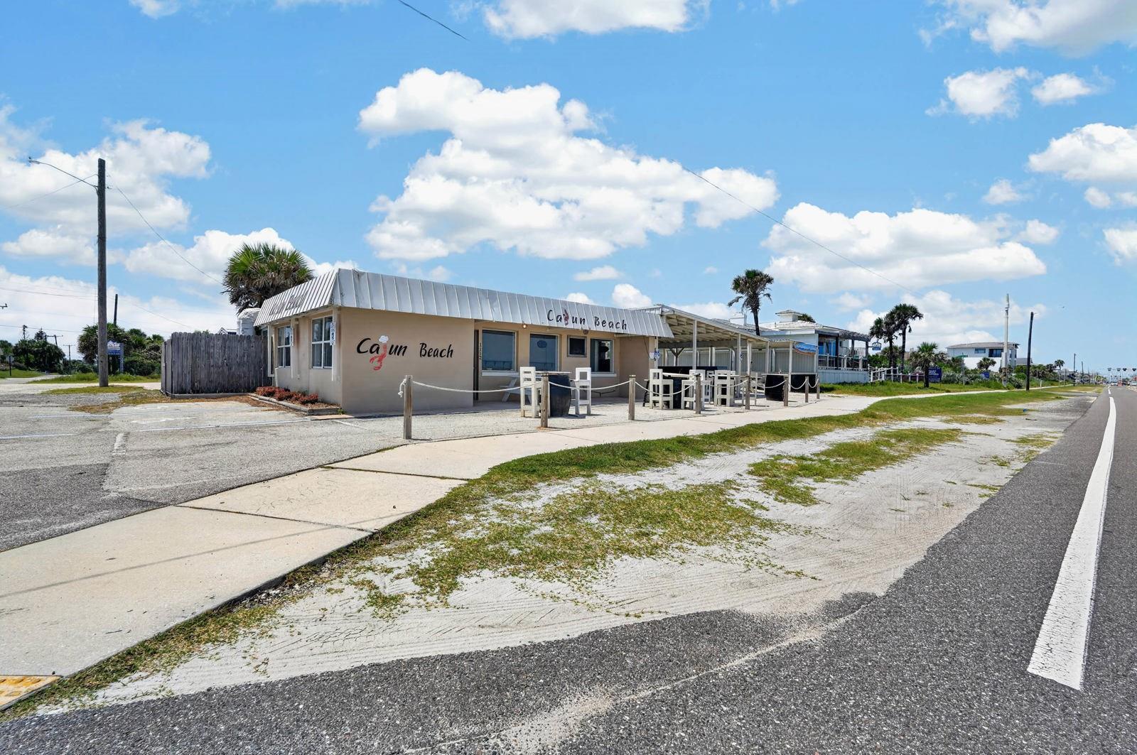1112 S Ocean Shore Blvd Property Photo 6