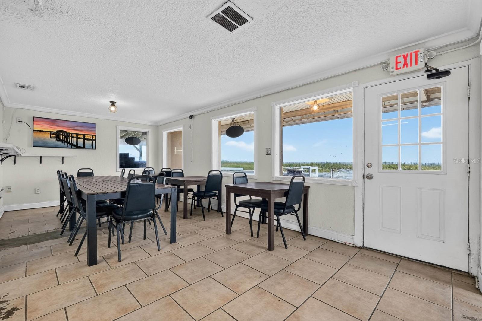 1112 S Ocean Shore Blvd Property Photo 9
