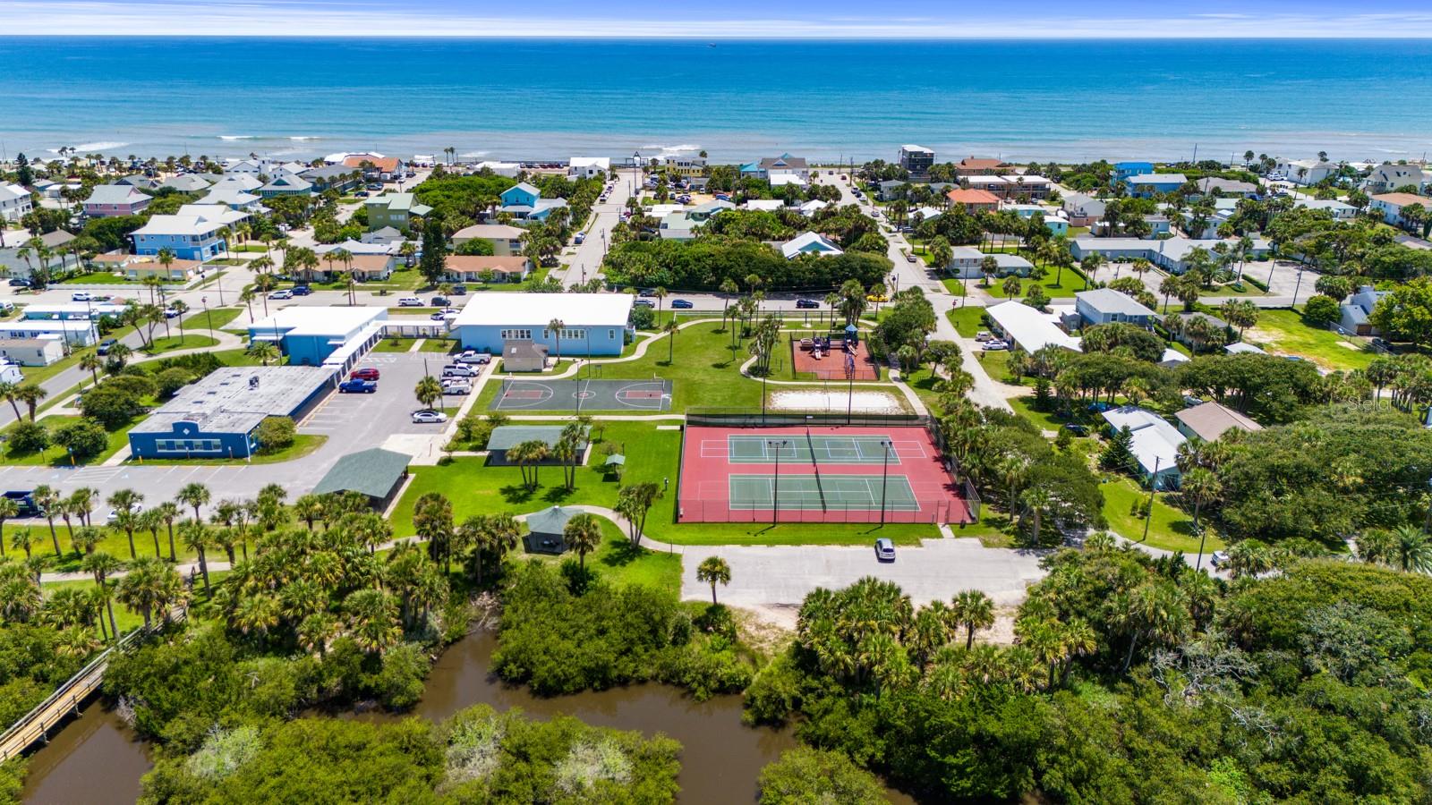 1112 S Ocean Shore Blvd Property Photo 22