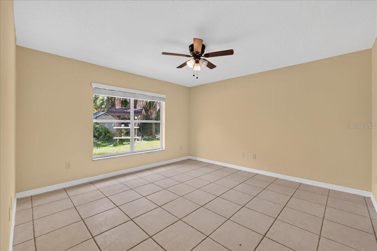 37 Pine Hill Ln #b Property Photo 12