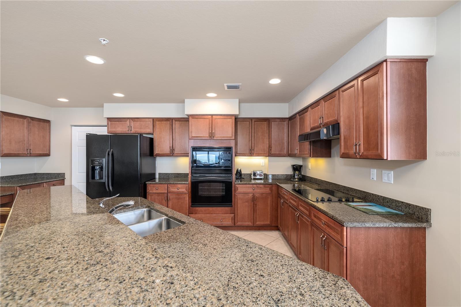 1425 Ocean Shore Blvd #203 Property Photo 13