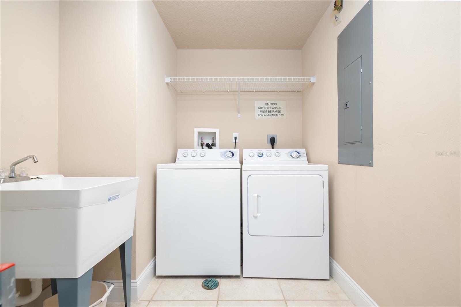 1425 Ocean Shore Blvd #203 Property Photo 27