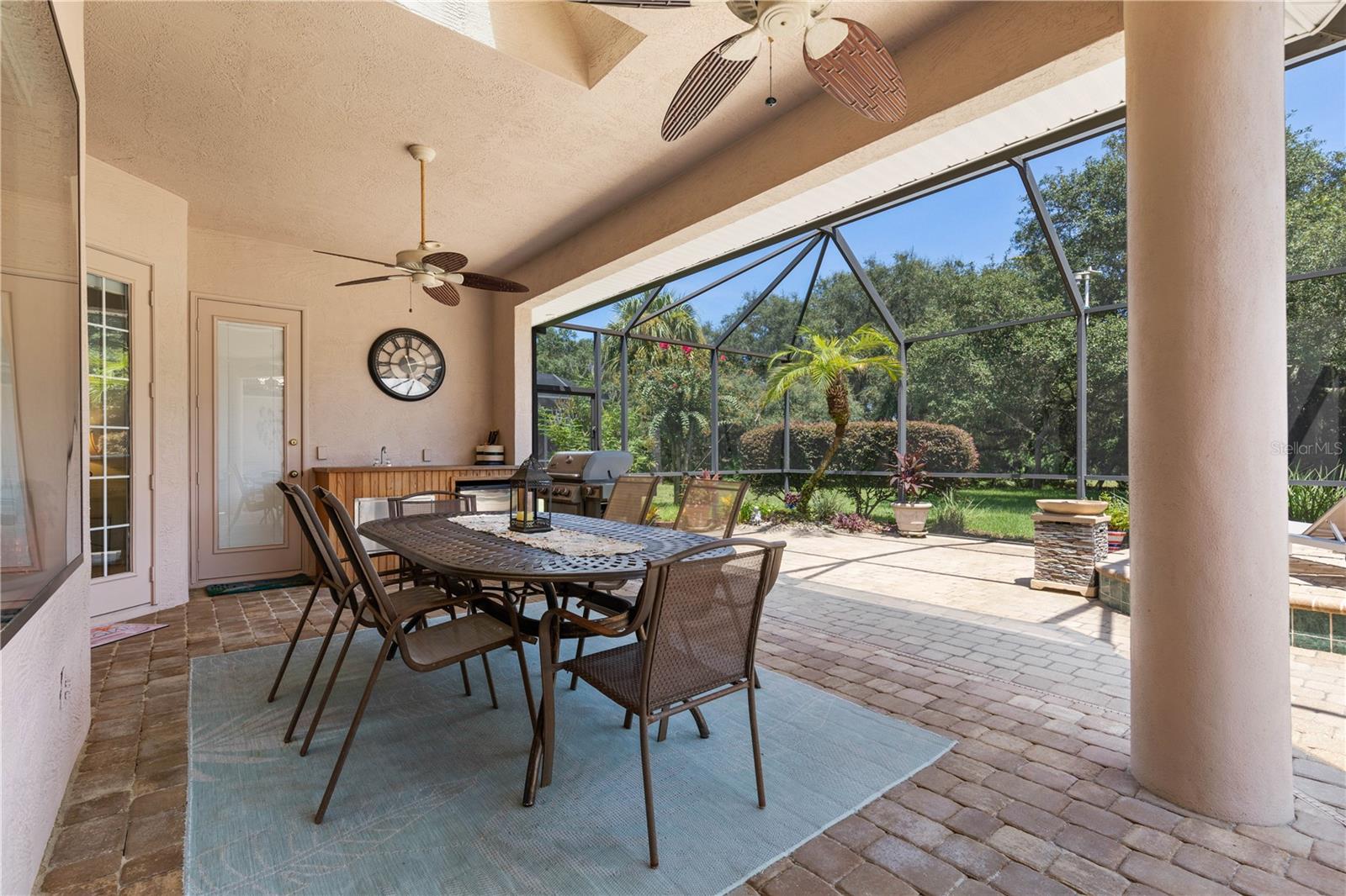 8 N Waterview Dr Property Photo 33