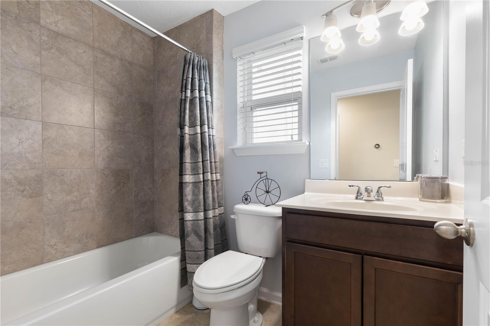 148 S Coopers Hawk Way Property Photo 46