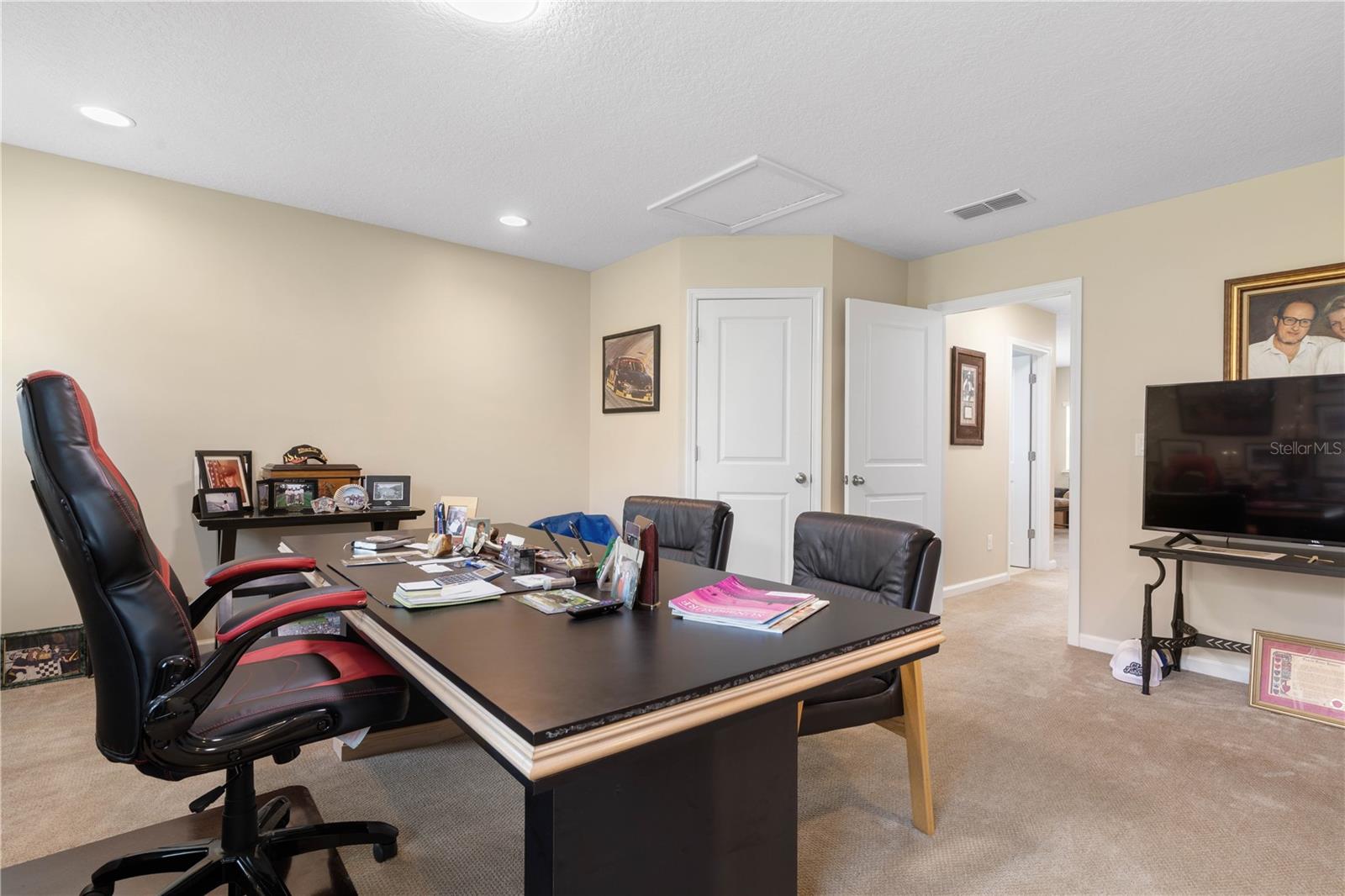 148 S Coopers Hawk Way Property Photo 49