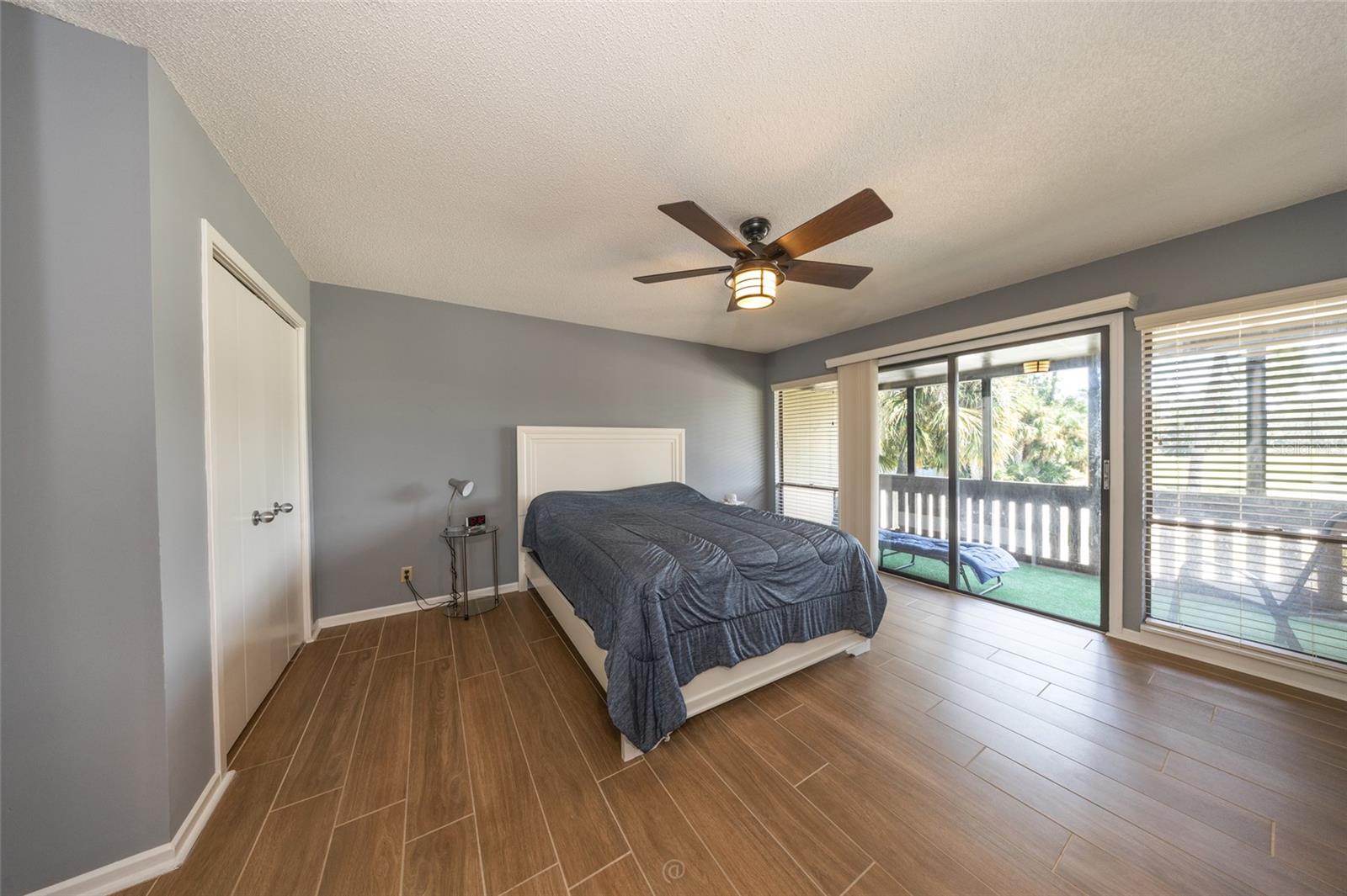 60 Club House Dr #208 Property Photo 23