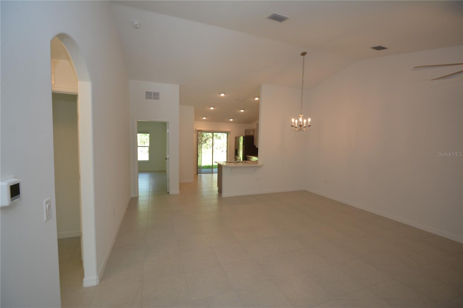 148 Secretary Trl #a/b Property Photo 7