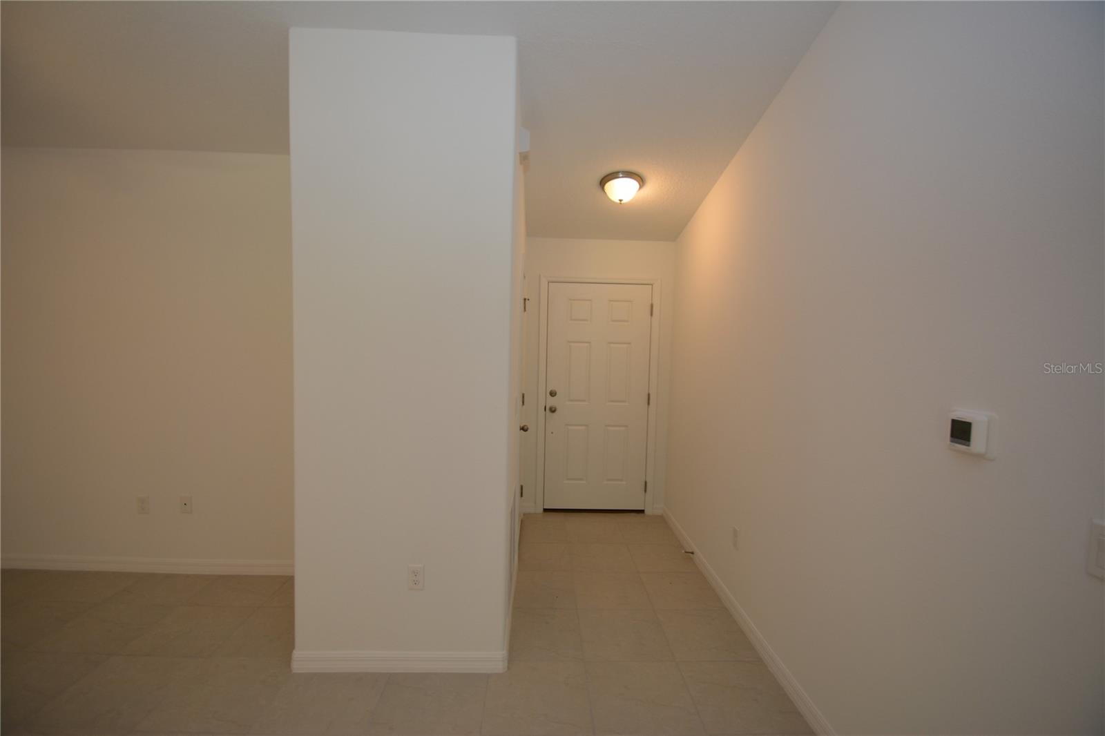 148 Secretary Trl #a/b Property Photo 8