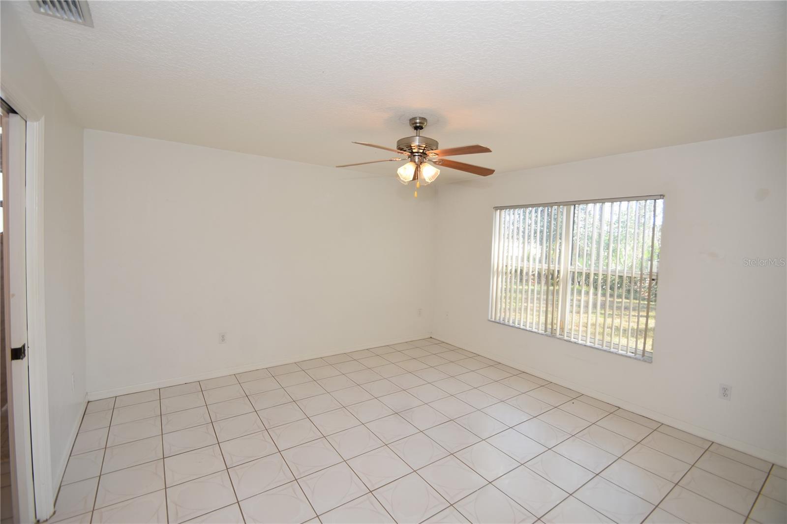 87 Pony Express Dr #a & B Property Photo 40