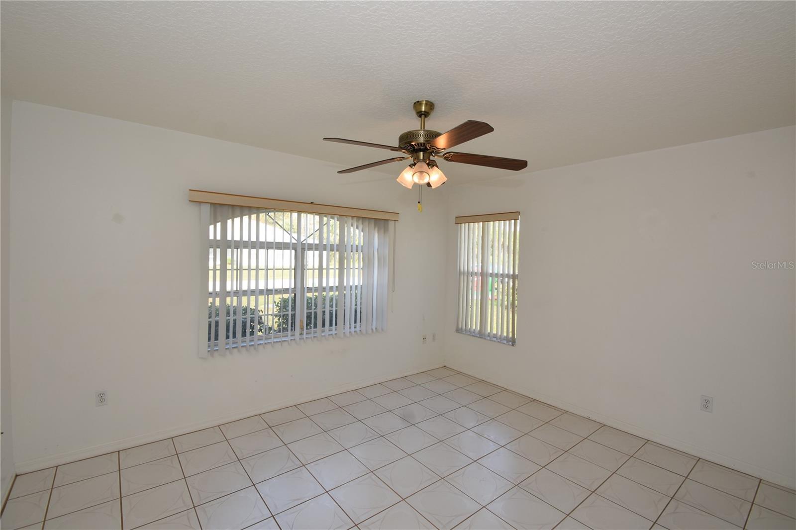 87 Pony Express Dr #a & B Property Photo 44