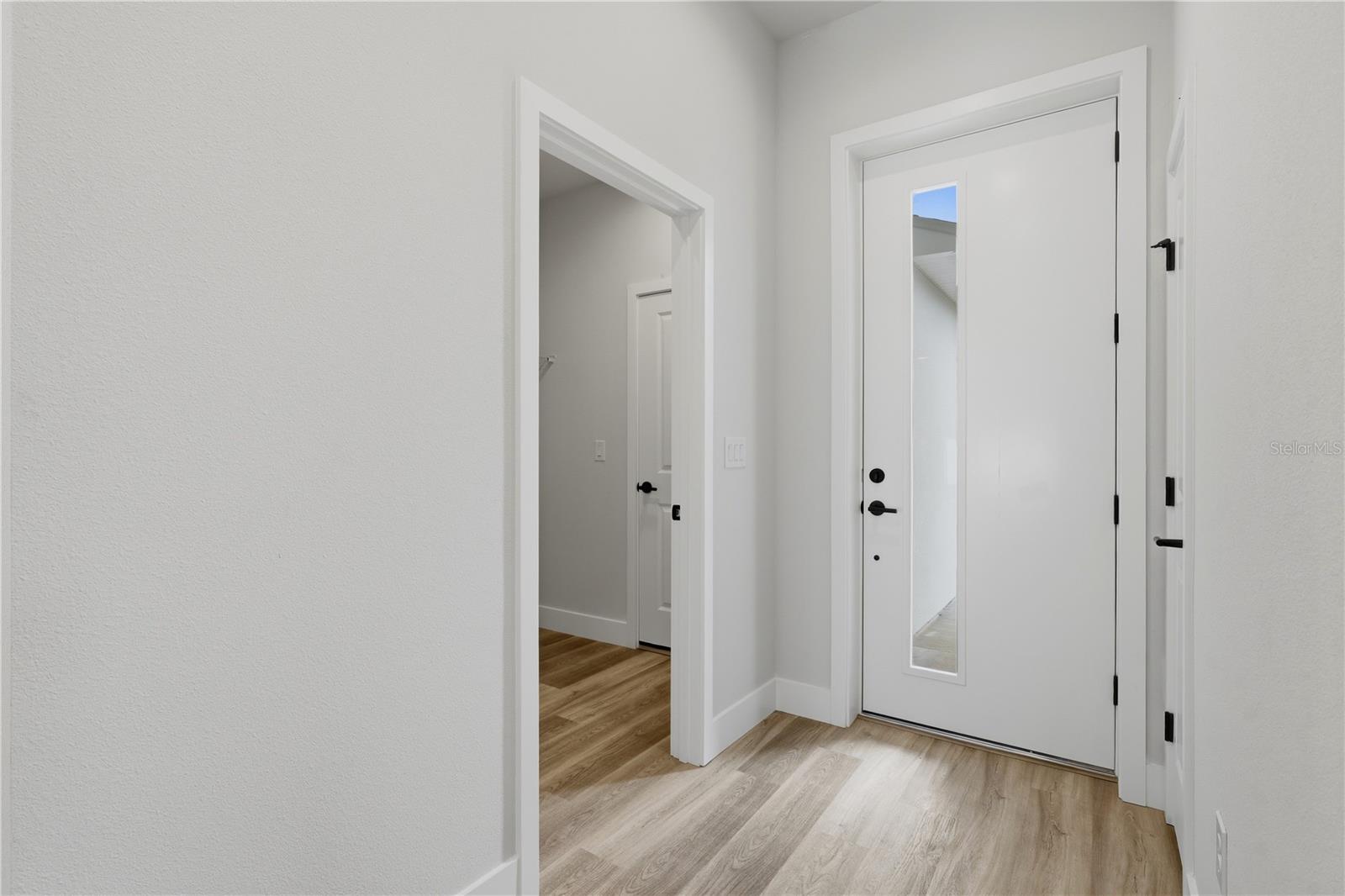 3 Whelan Pl #a & B Property Photo 3