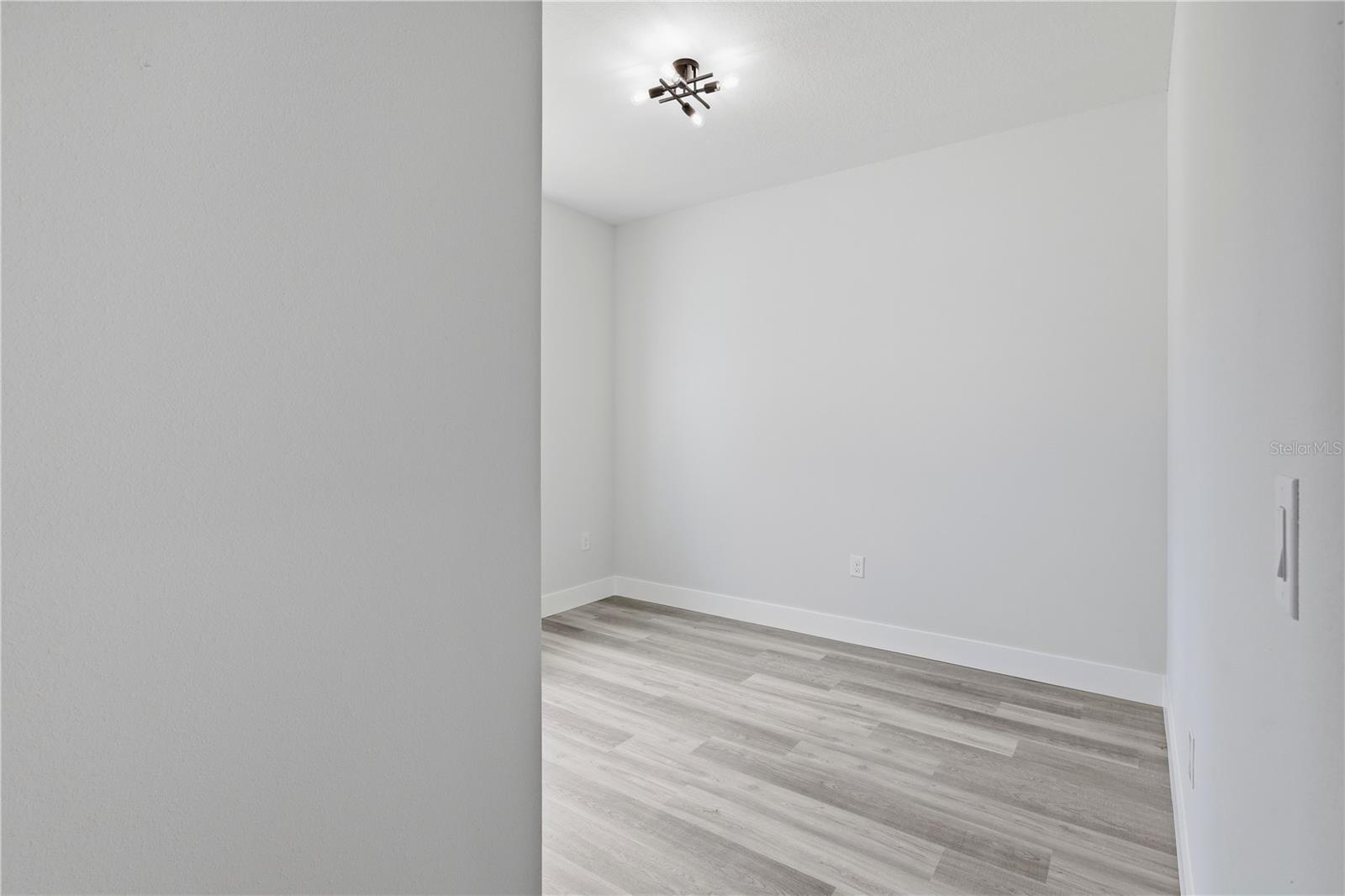 3 Whelan Pl #a & B Property Photo 31
