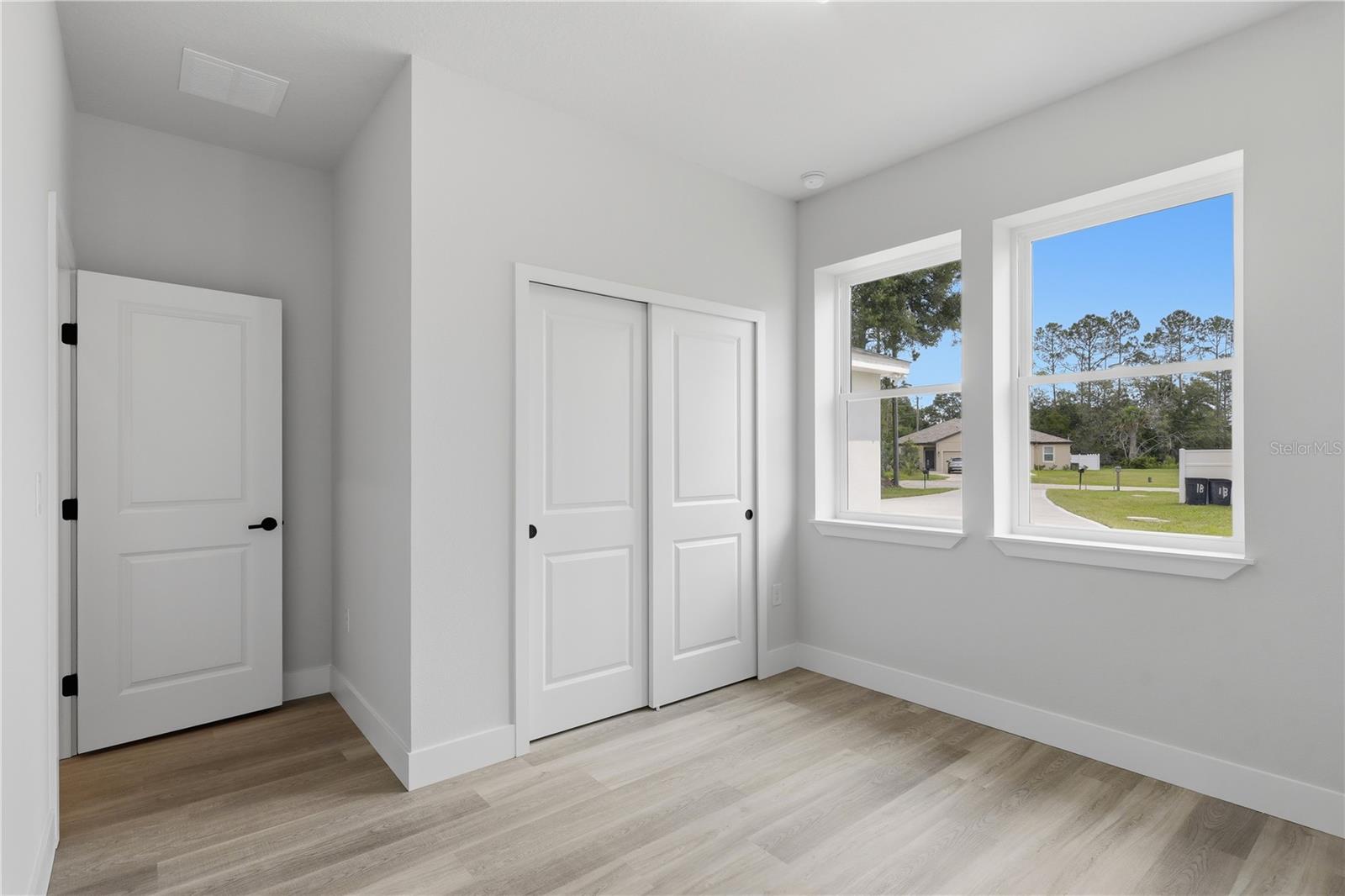 3 Whelan Pl #a & B Property Photo 33