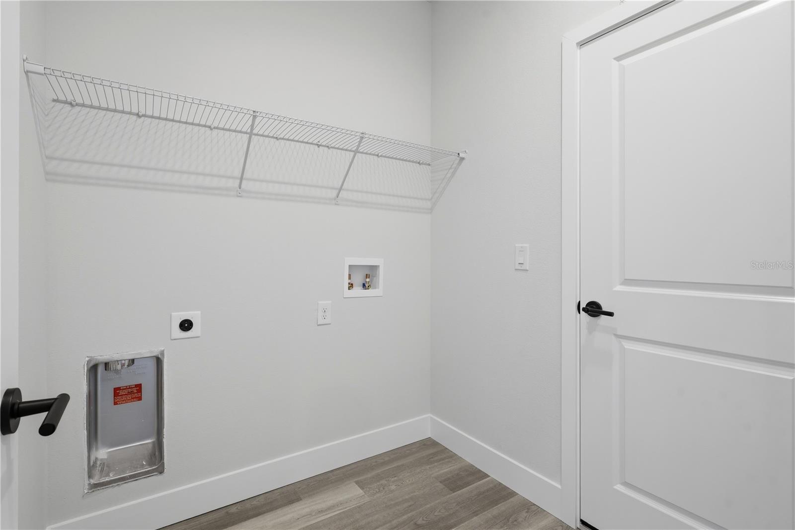 3 Whelan Pl #a & B Property Photo 34
