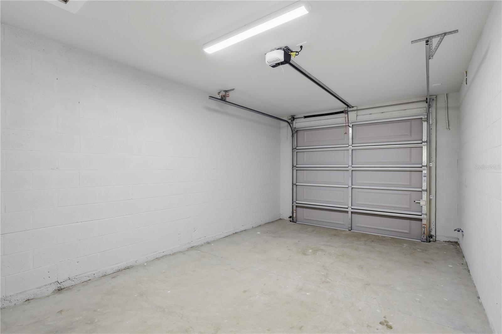 3 Whelan Pl #a & B Property Photo 36