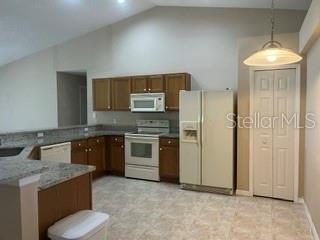 6 Primrose Ln Property Photo 2