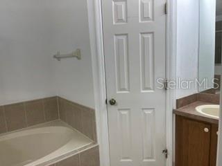 6 Primrose Ln Property Photo 6