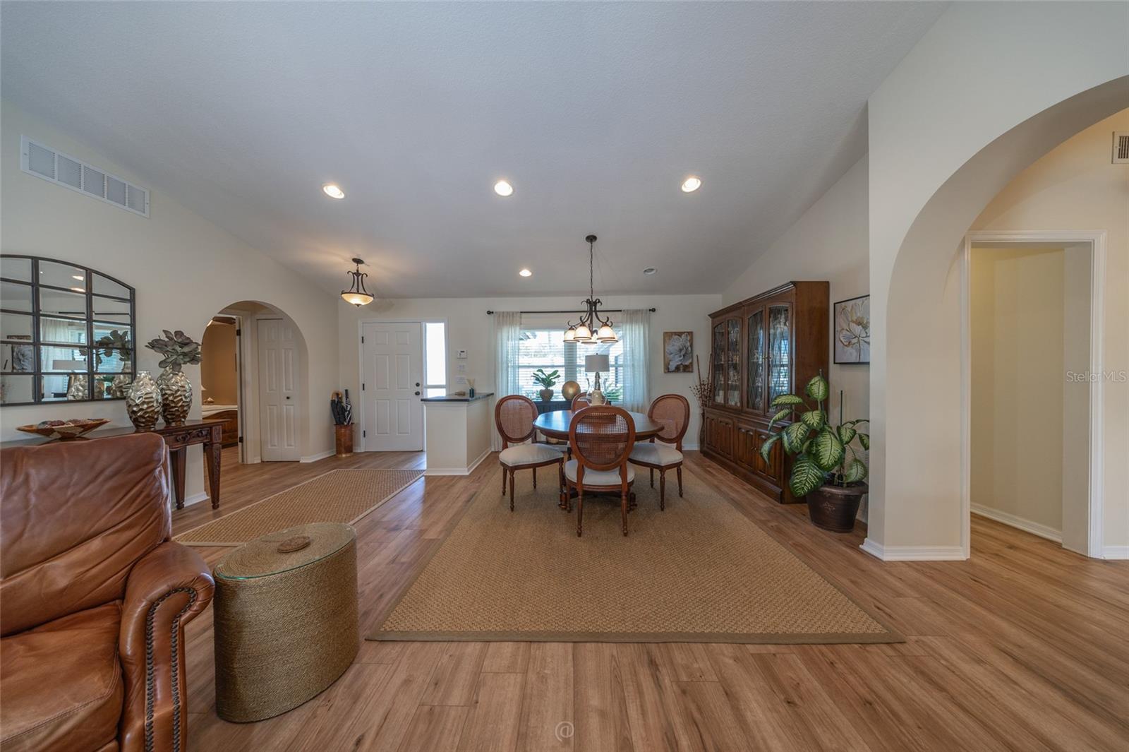 13 Carollo Ct Property Photo 7