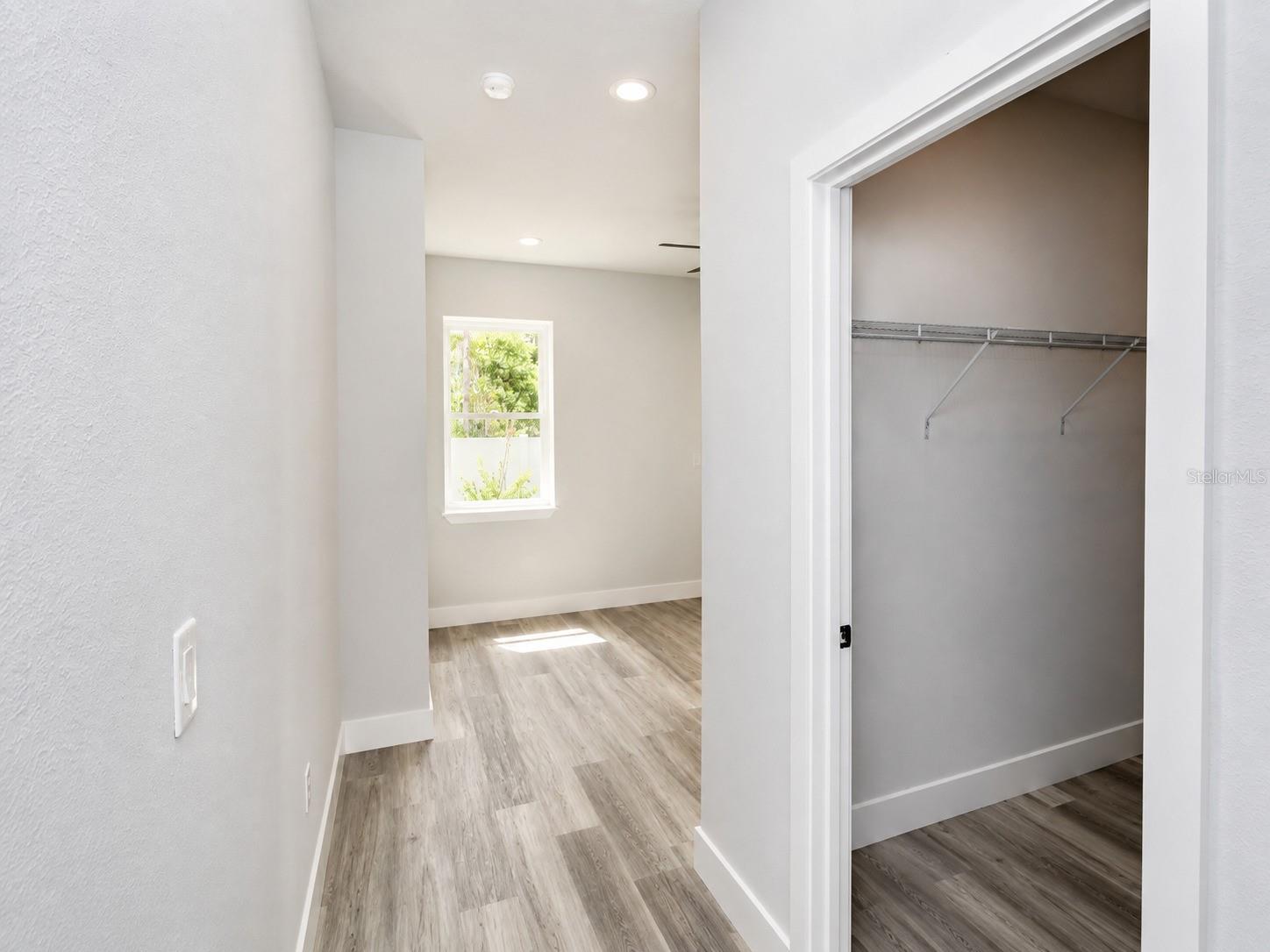 3 Whelan Pl #b Property Photo 20