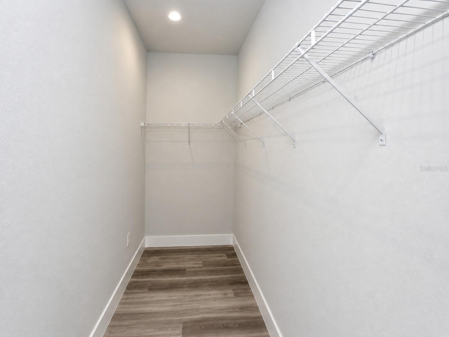 3 Whelan Pl #b Property Photo 21