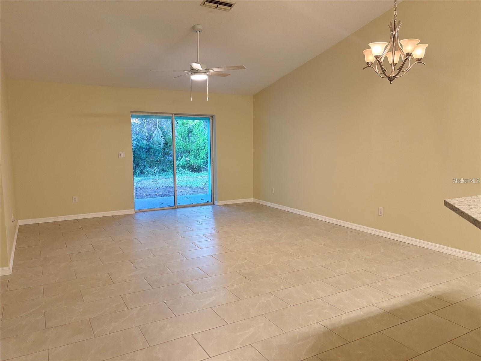 6 Slatington Pl Property Photo 11