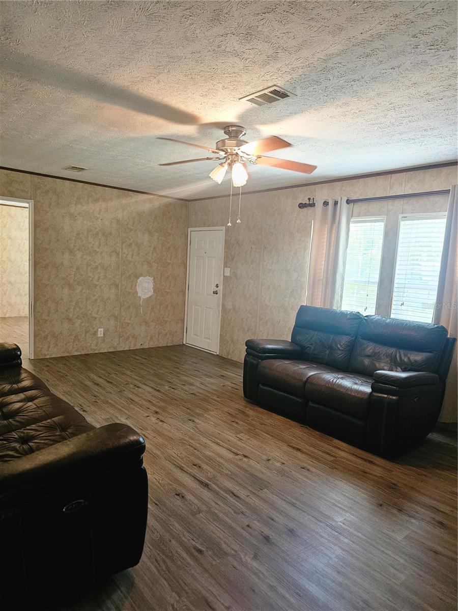 1387 Water Oak Rd Property Photo 7