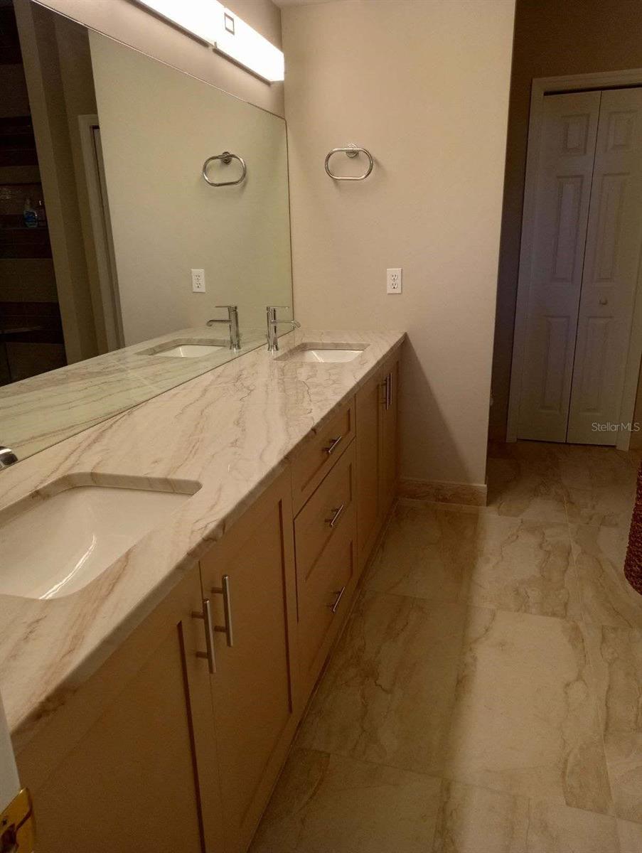 1181 Athlone Way Property Photo 19