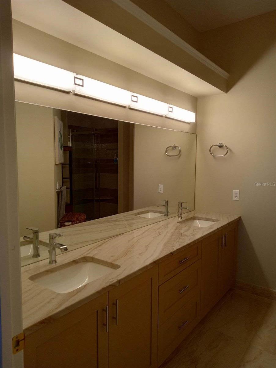 1181 Athlone Way Property Photo 20
