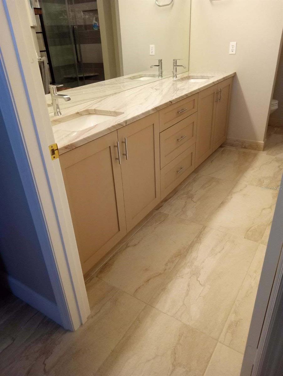 1181 Athlone Way Property Photo 21