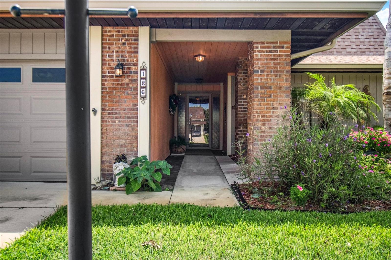 126 Florida Park Dr Property Photo 6
