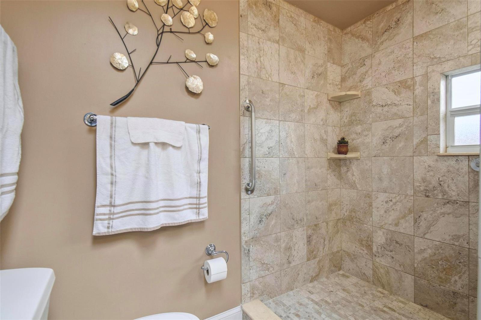 126 Florida Park Dr Property Photo 34