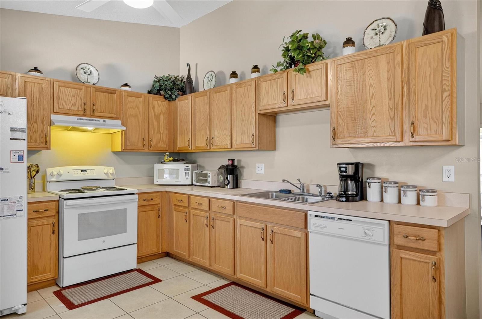 8 Fawn Ln #a Property Photo 11