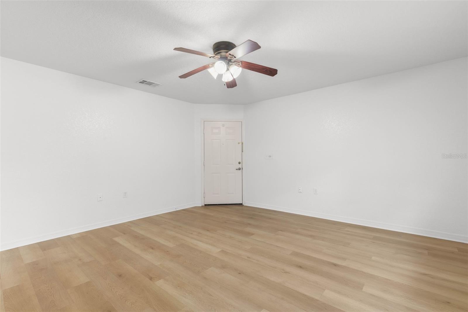 4600 E Moody Blvd #7h Property Photo 5
