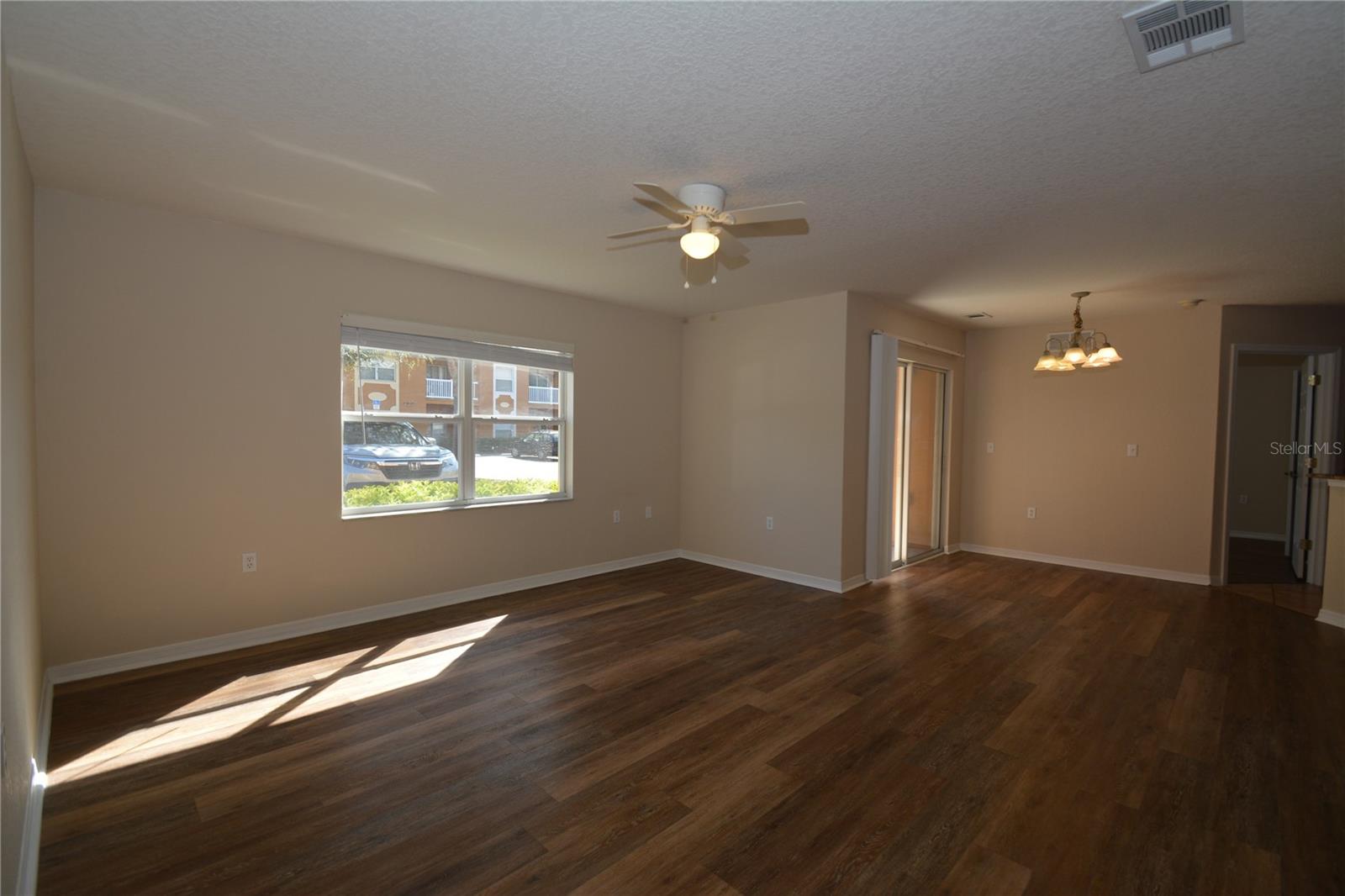 4600 E Moody Blvd #8d Property Photo 5