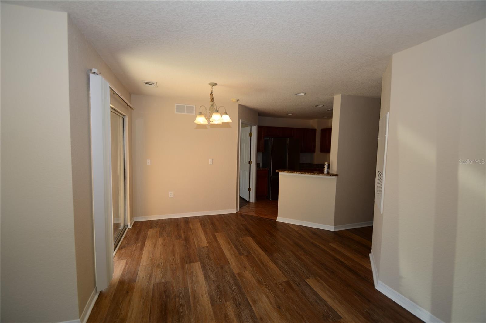 4600 E Moody Blvd #8d Property Photo 8