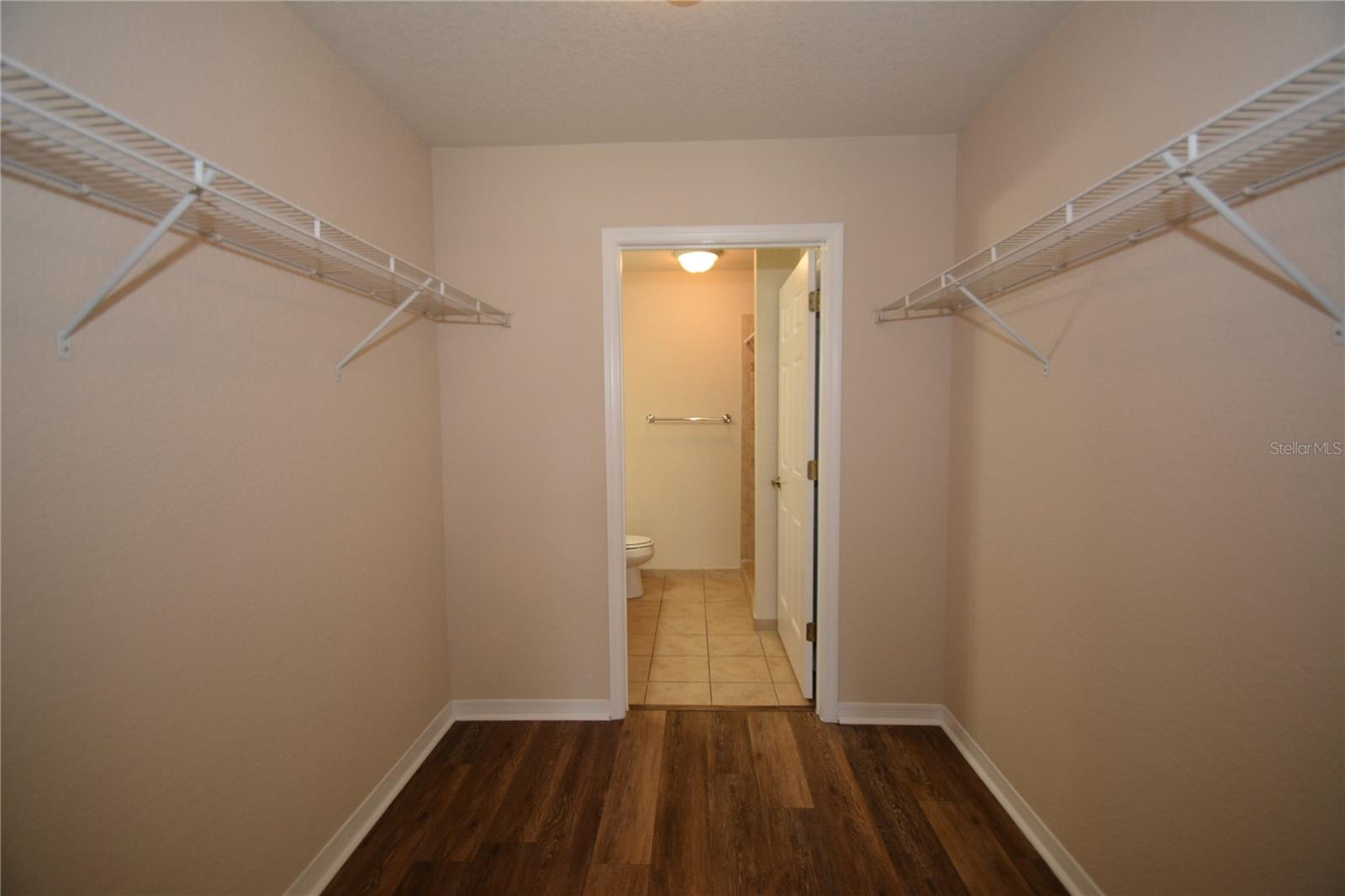 4600 E Moody Blvd #8d Property Photo 17