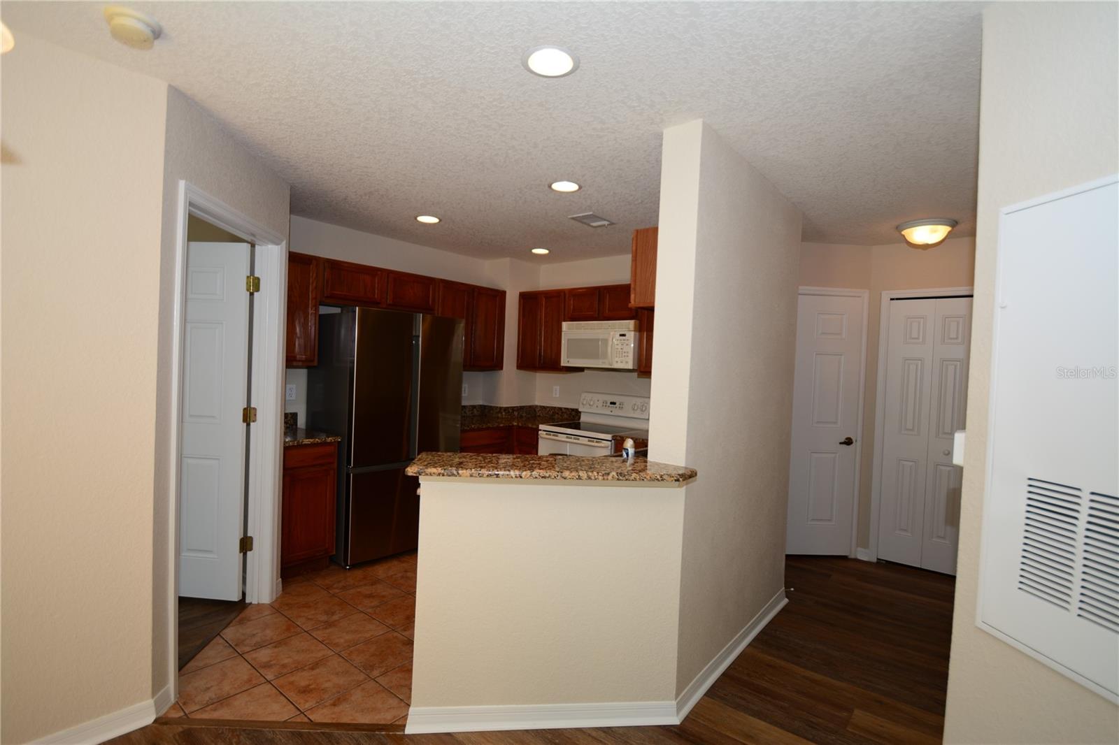 4600 E Moody Blvd #8d Property Photo 20