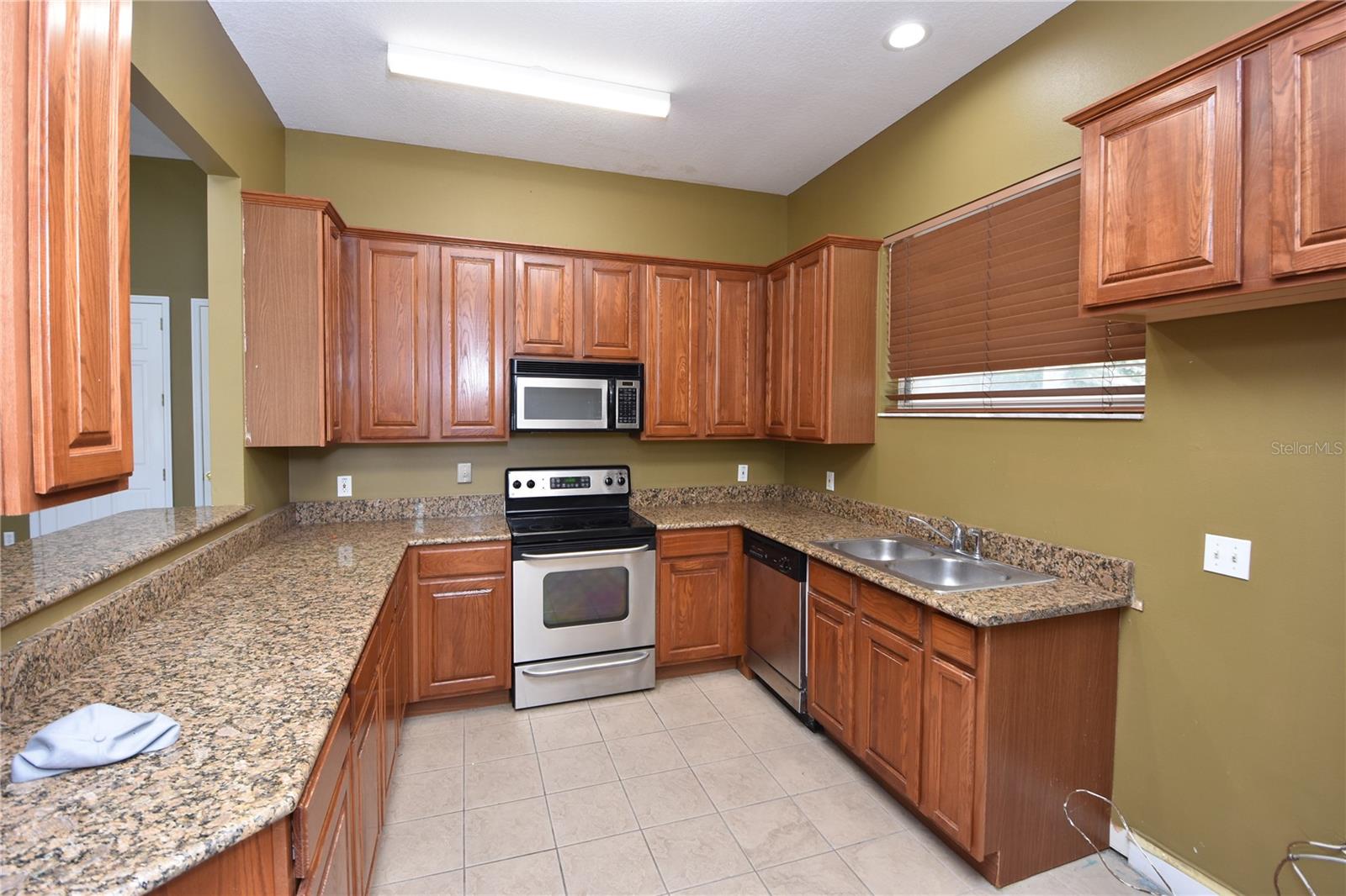 4600 E Moody Blvd #8d Property Photo 30
