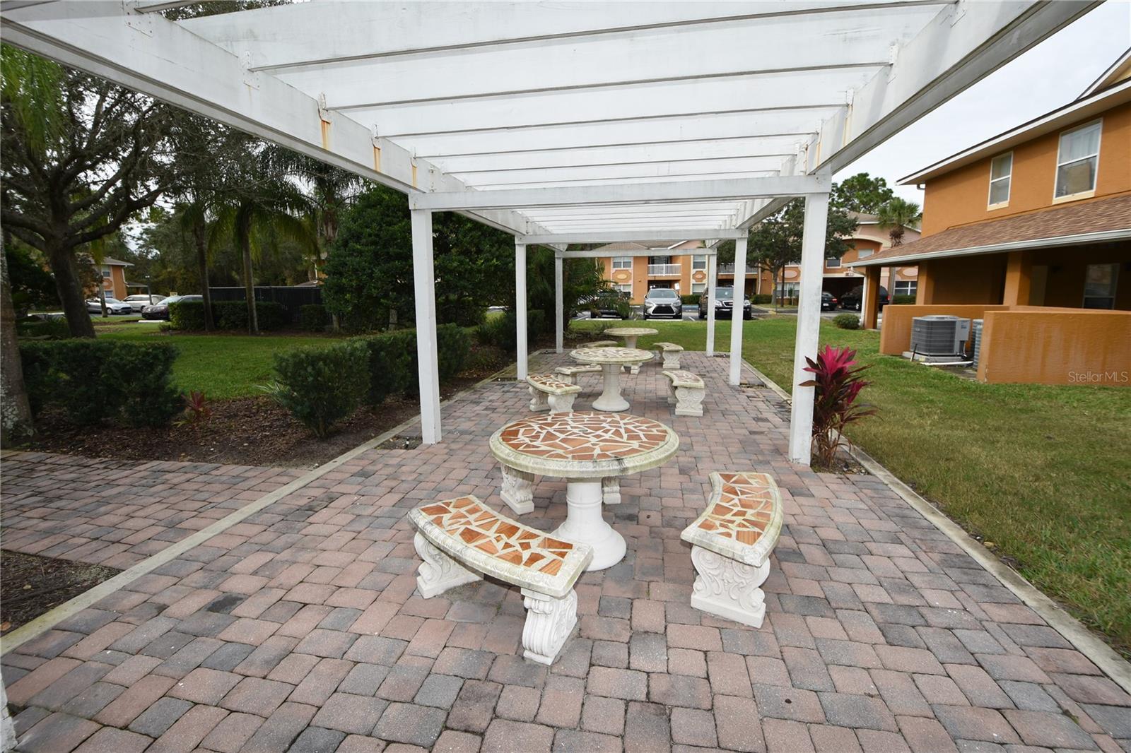4600 E Moody Blvd #8d Property Photo 41