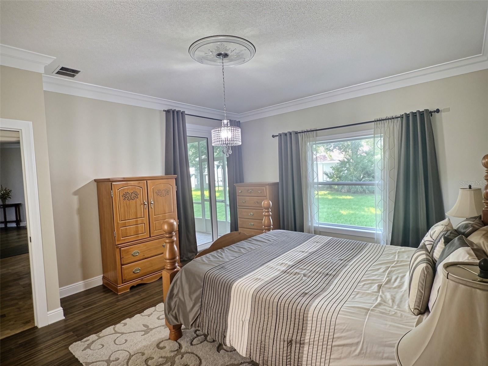 55 Brooklyn Ln Property Photo 18