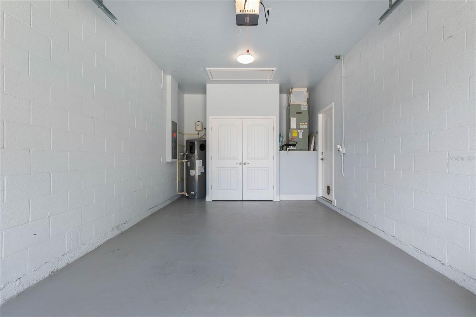 7 Empire Ln Property Photo 35