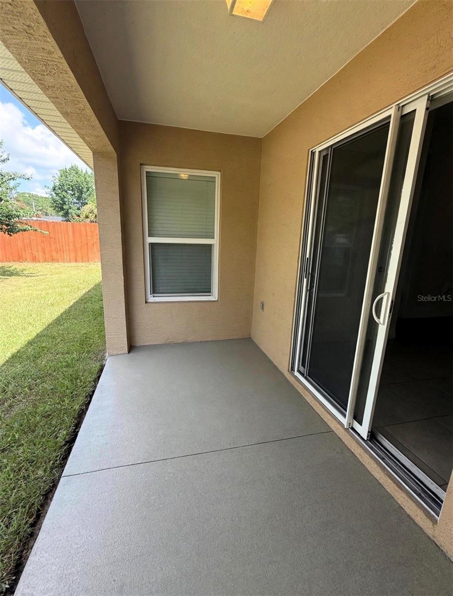 20 Rainstone Ln #b Property Photo 14