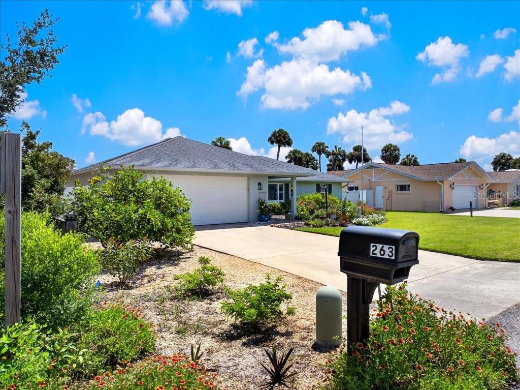 263 Ocean Palm Dr Property Photo 4